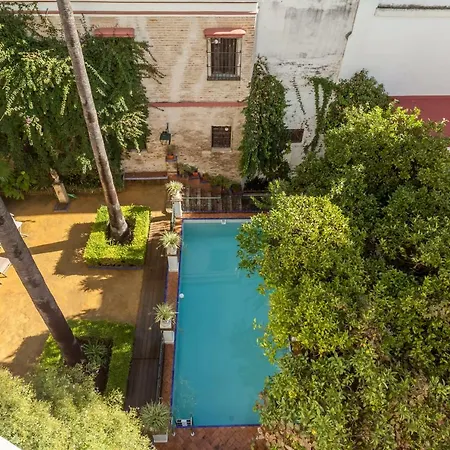 Elvira, Exclusive Pool And Gardens In The Heart Of וילה