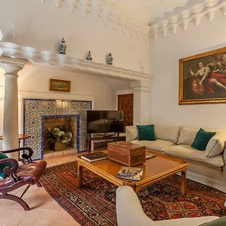 Elvira, Exclusive Pool And Gardens In The Heart Of סביליה