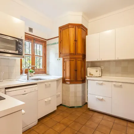 Elvira, Exclusive Pool And Gardens In The Heart Of סביליה
